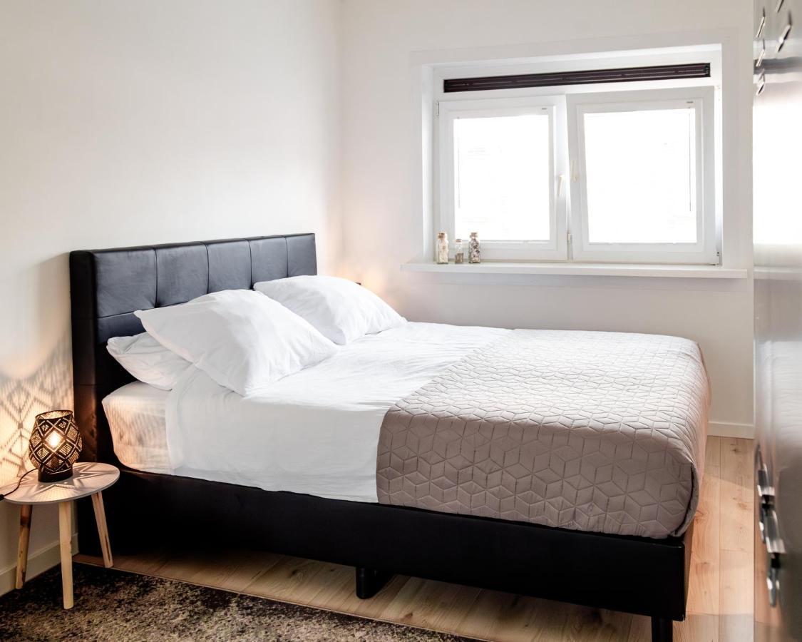 M&m Studio's 1 & 2 Apartment *